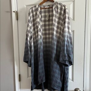 Maurices Plaid Blue, Gray and White Tunic